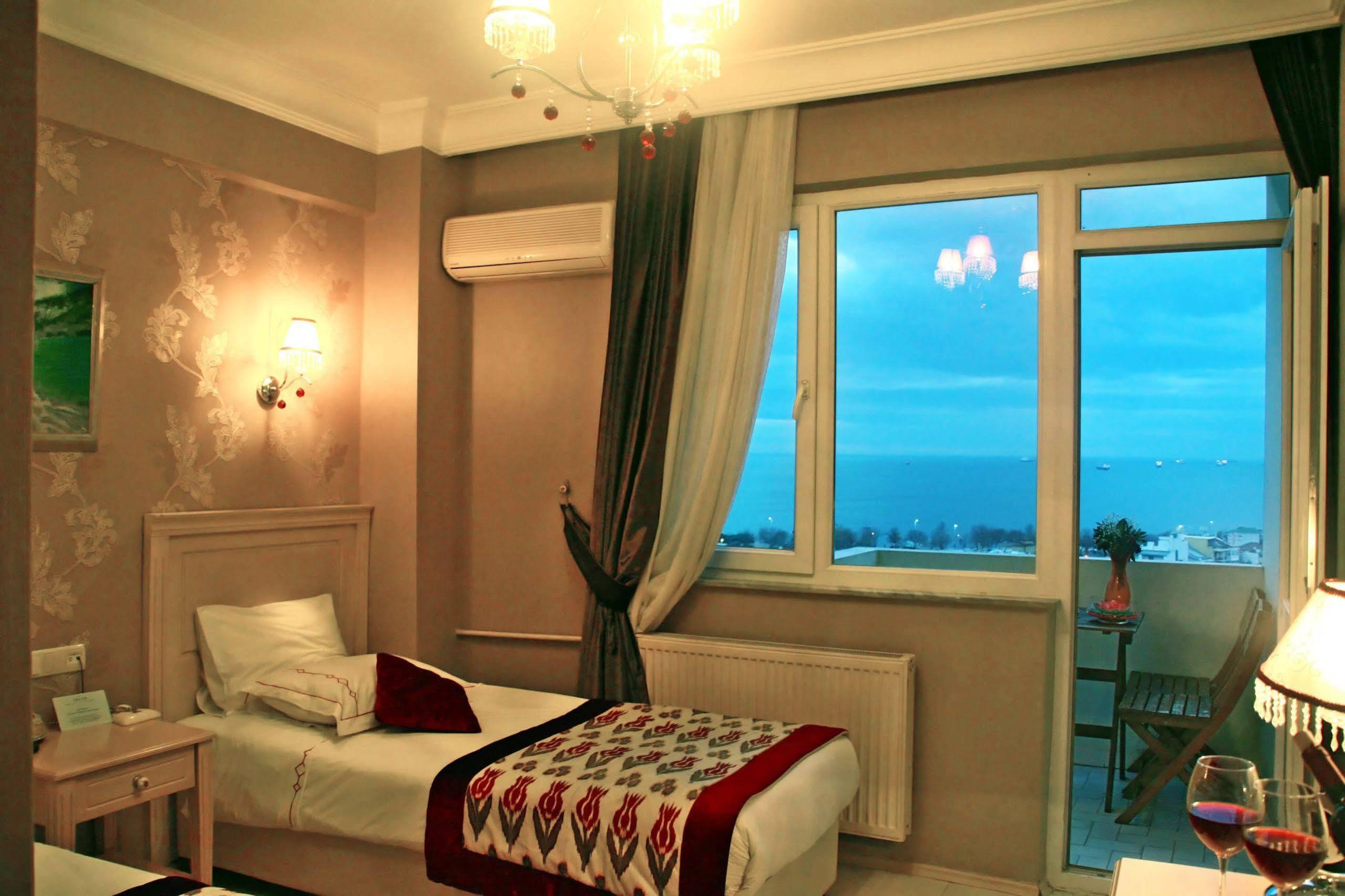 Divas Silver Istanbul Exterior photo
